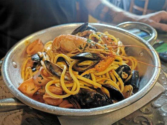 Pizzosteria L'isola che non c'e'